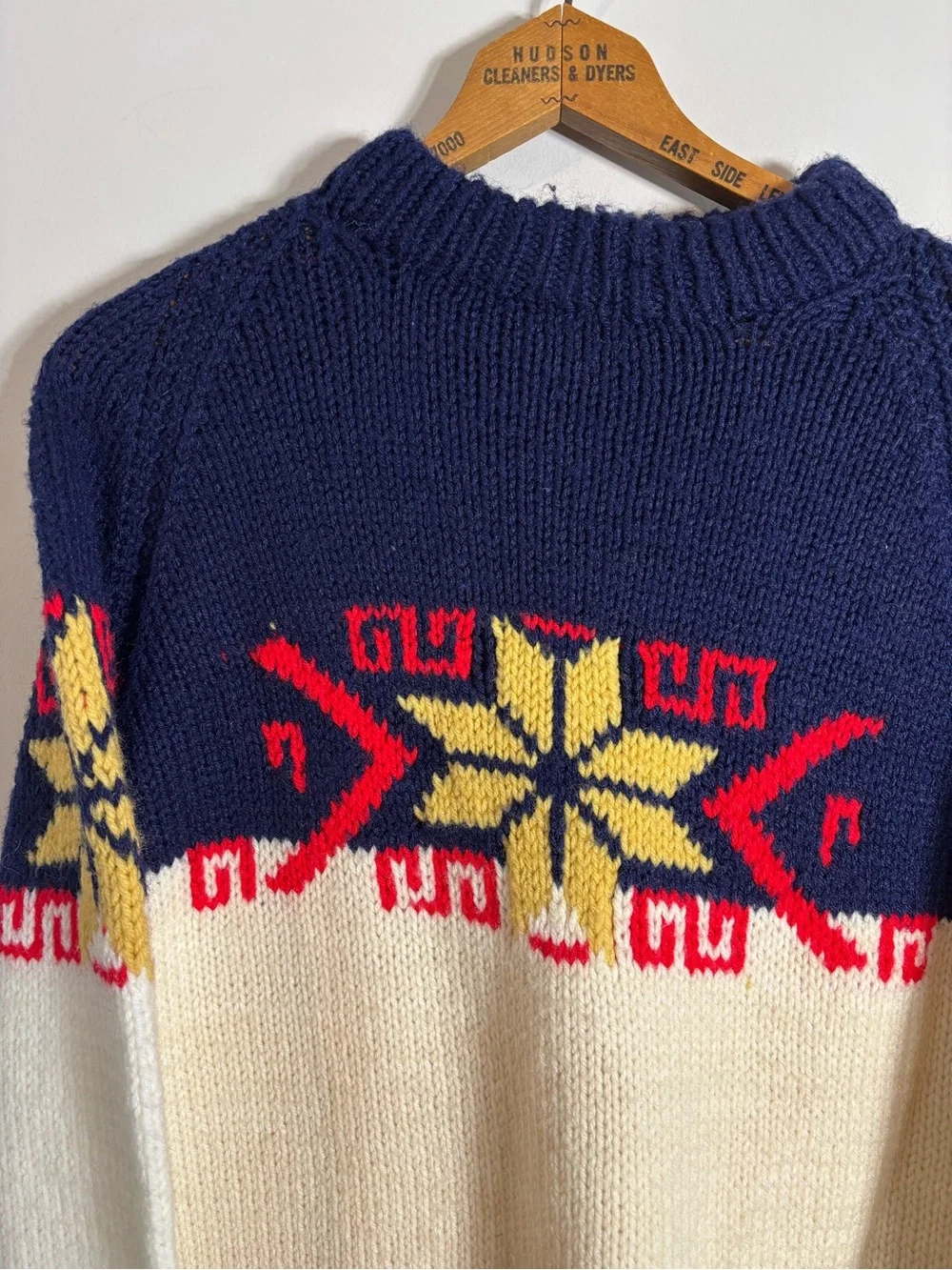 Vintage Nordic Fair Isle Knit Sweater Multicolor Medium
